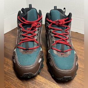 Fila Oakmont TR Mid men's hiking shoes in the "Ponderosa/Espresso/Black size 12